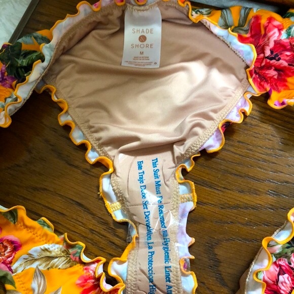 New Shade and Shore 2 piece bikini.  Size 34D top & M(8-10) bottoms. Floral. - Picture 13 of 16